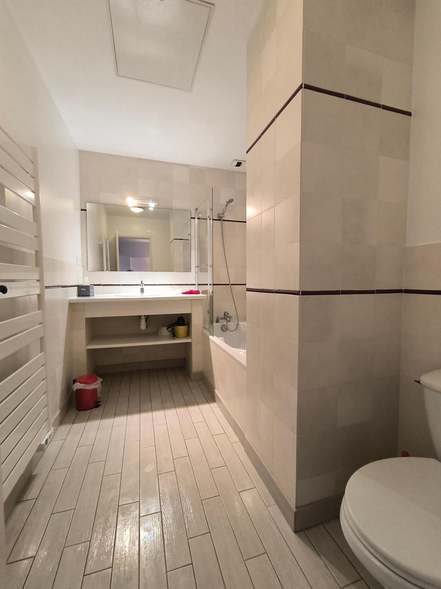 Le Peyret Apartamento Serres-Castet Exterior foto