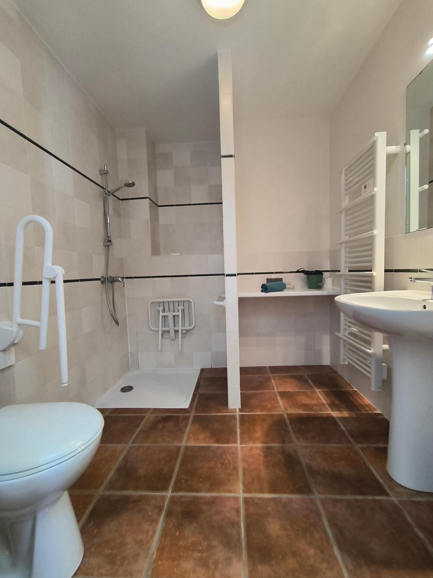 Le Peyret Apartamento Serres-Castet Exterior foto